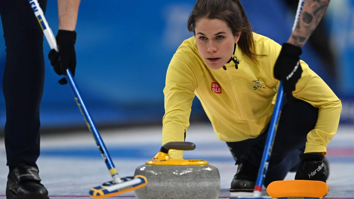 „Curling ist mein Leben“: Anna Hasselborg am Zug