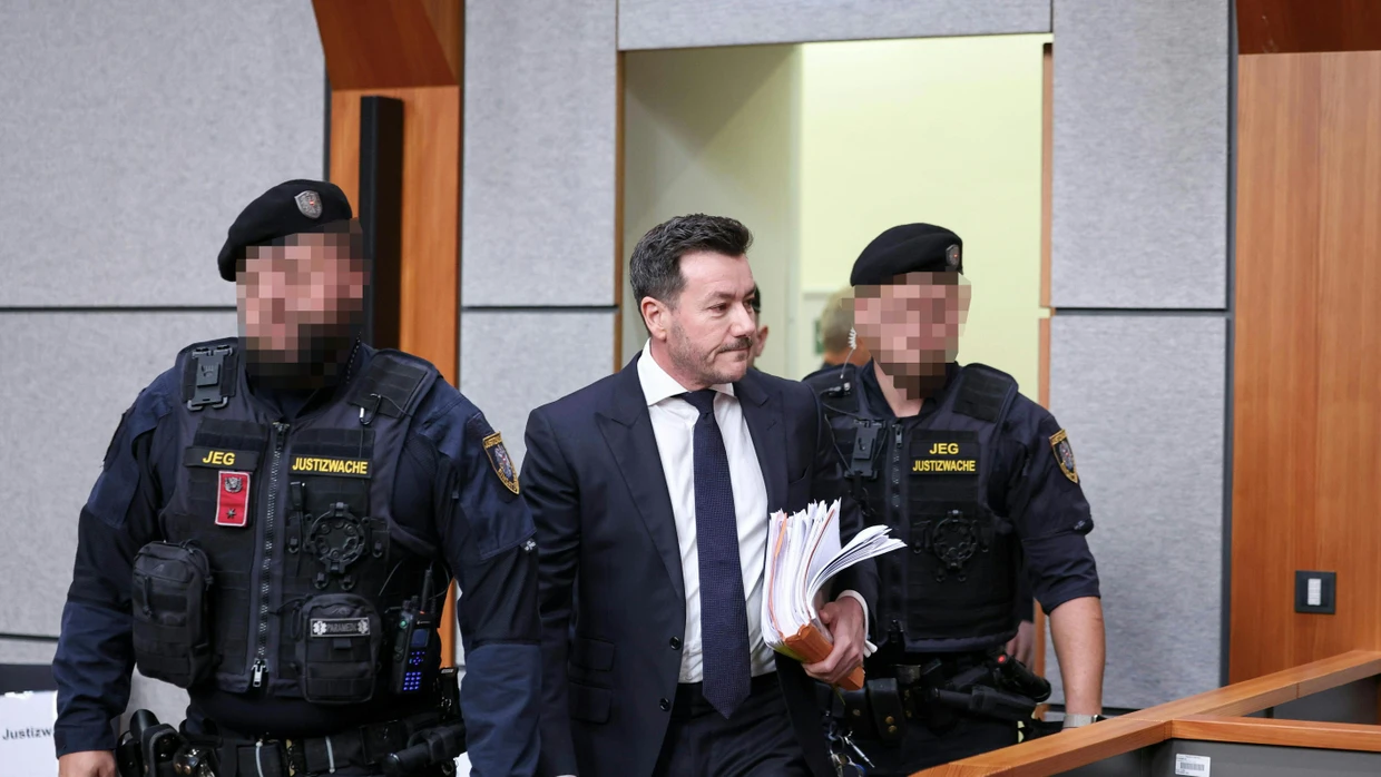 Signa-Gründer René Benko vor Gericht in Innsbruck.