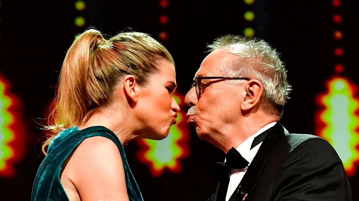Wild entschlossen: Anke Engelke und Dieter Kosslick bei der Eröffnung der Berlinale