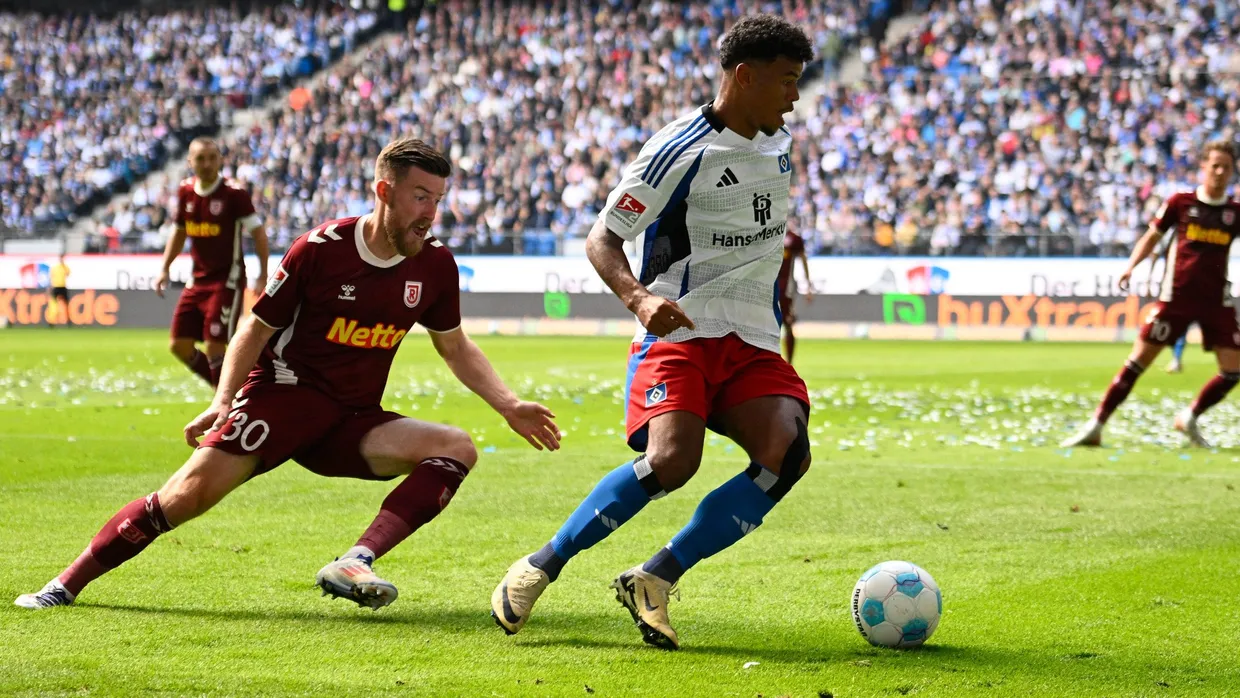 Der Hamburger SV zeigt es Jahn Regensburg und gewinnt deutlich.