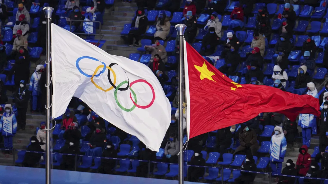 Auch in diesem Jahr wird die chinesische Flagge neben den Olympischen Ringen wehen.
