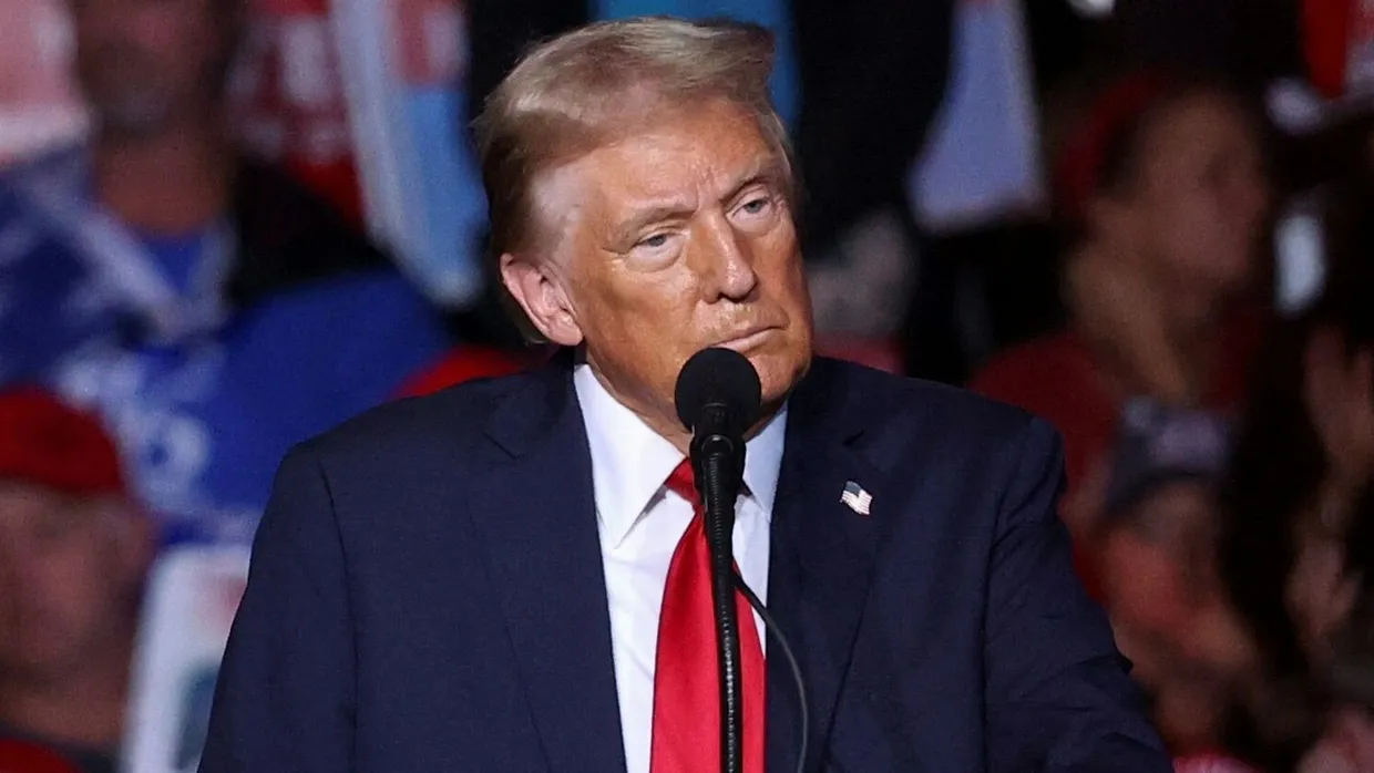 Der republikanische Kandidat Donald Trump und die demokratische Kandidatin Kamala Harris