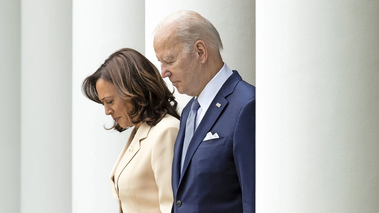 Kamala Harris: Von Der Unbeliebten Vizepräsidentin Zur Hoffnungsträgerin