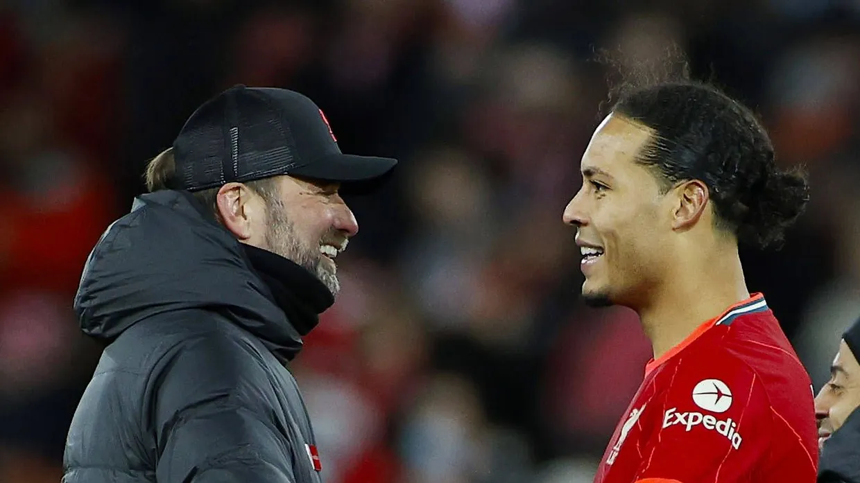 Haben Grund zur Freude: Jürgen Klopp (l.) und Virgil van Dijk