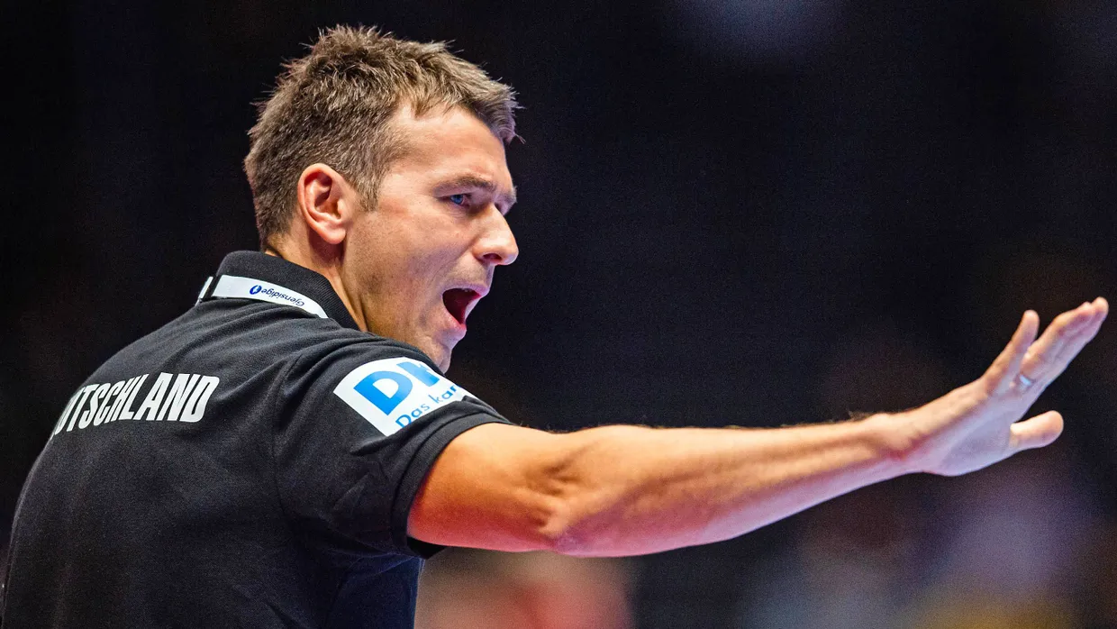 „Nicht überall erste Wahl“: Handball-Bundestrainer Christian Prokop, hier beim Spiel gegen Lettland, über sein Team