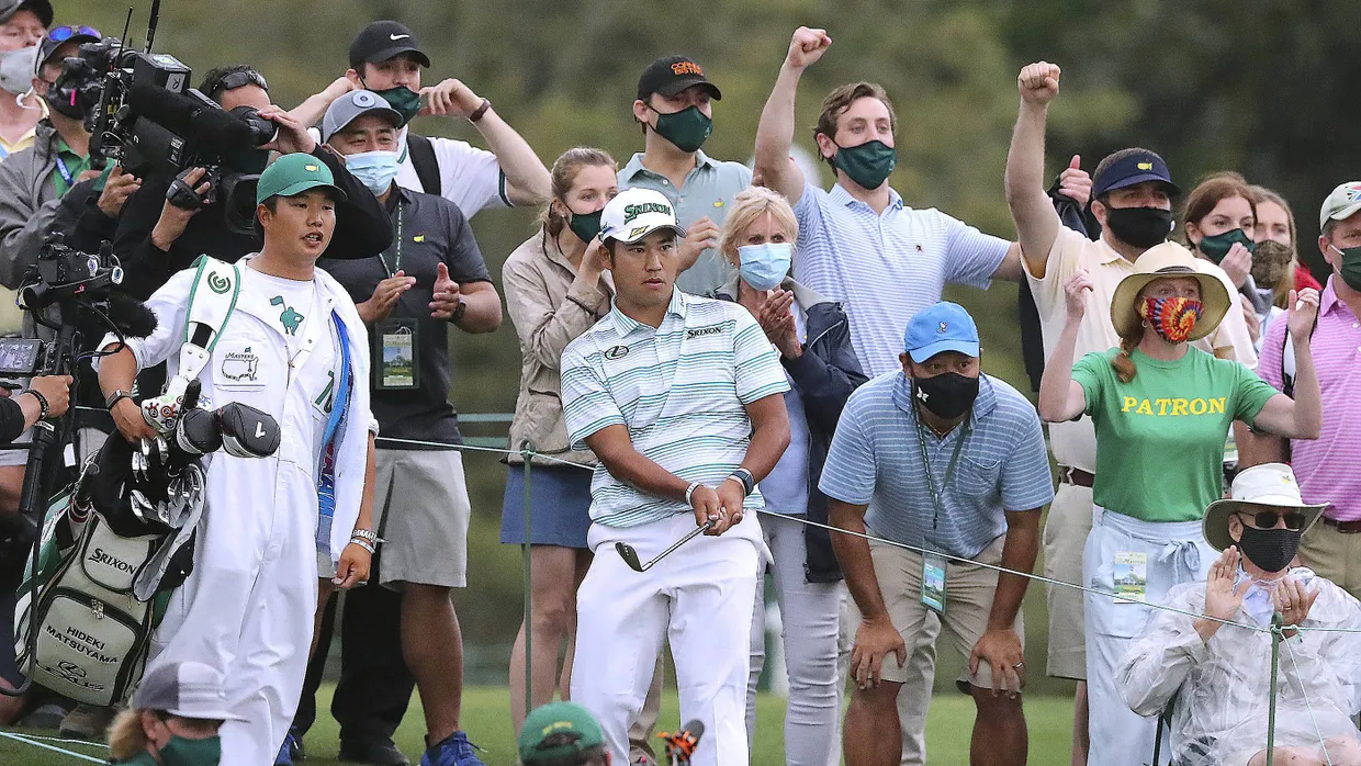 Der japanische Golfprofi Hideki Matsuyama geht beim 85. Masters nach einer Traumrunde mit einer deutlichen Führung in den Finaltag.