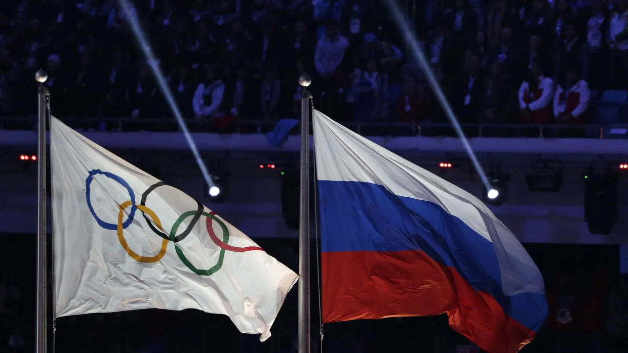 Mehrere russische und belarussische Sportler sind vom IOC für die Olympischen Spiele zugelassen worden.