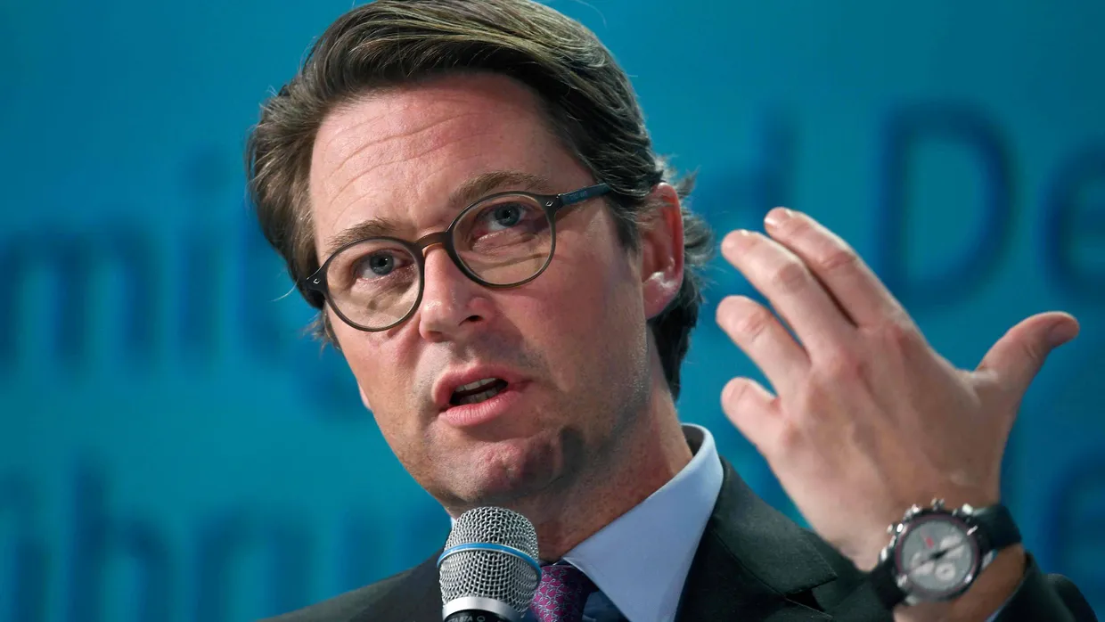 Scheuer hatte die Gehaltserhöhung als „ein falsches Signal“ bezeichnet