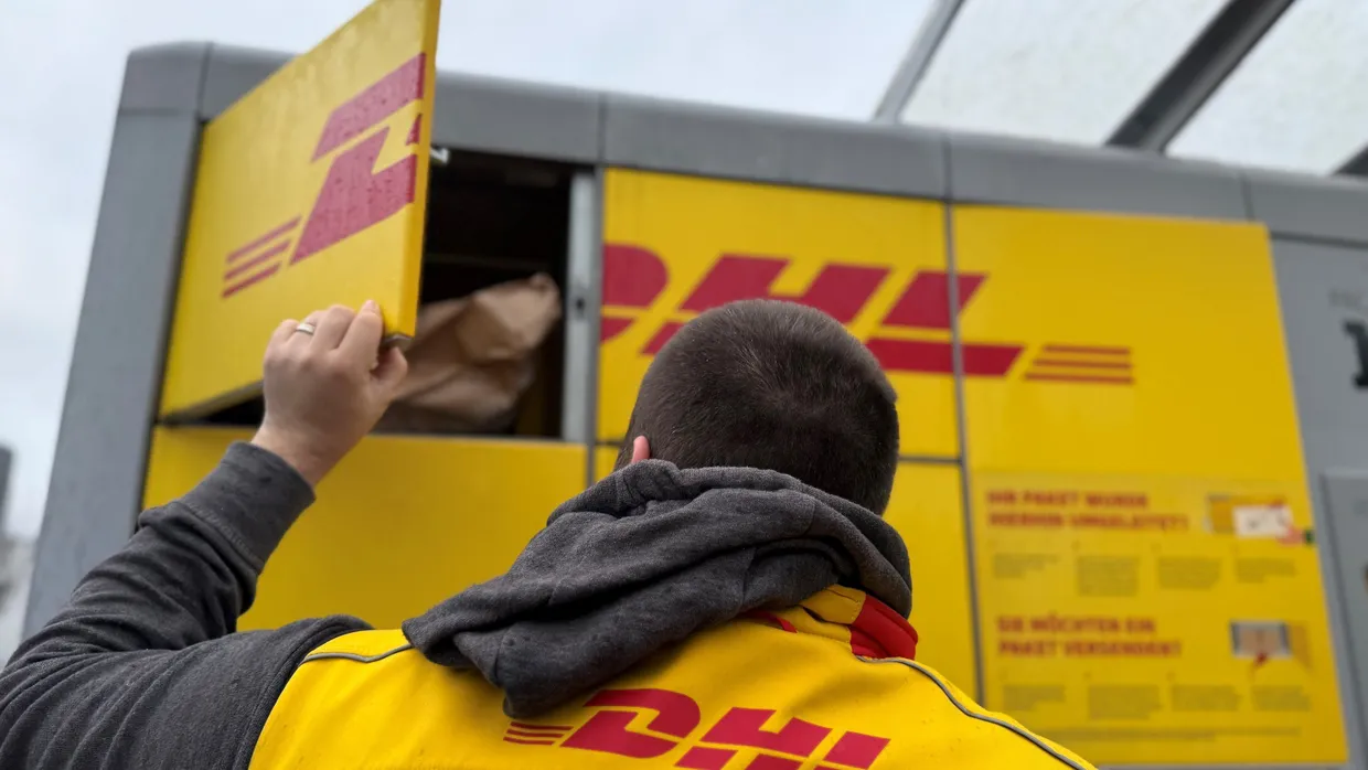 Paketstation von DHL in Düsseldorf