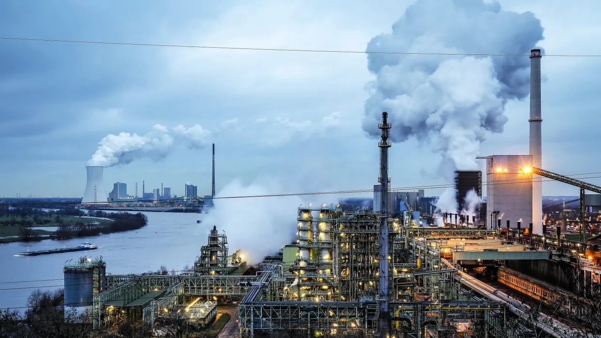 Wie bringt man die kriselnde deutsche Industrie wieder in Schwung? Blick auf das Ruhrgebiet