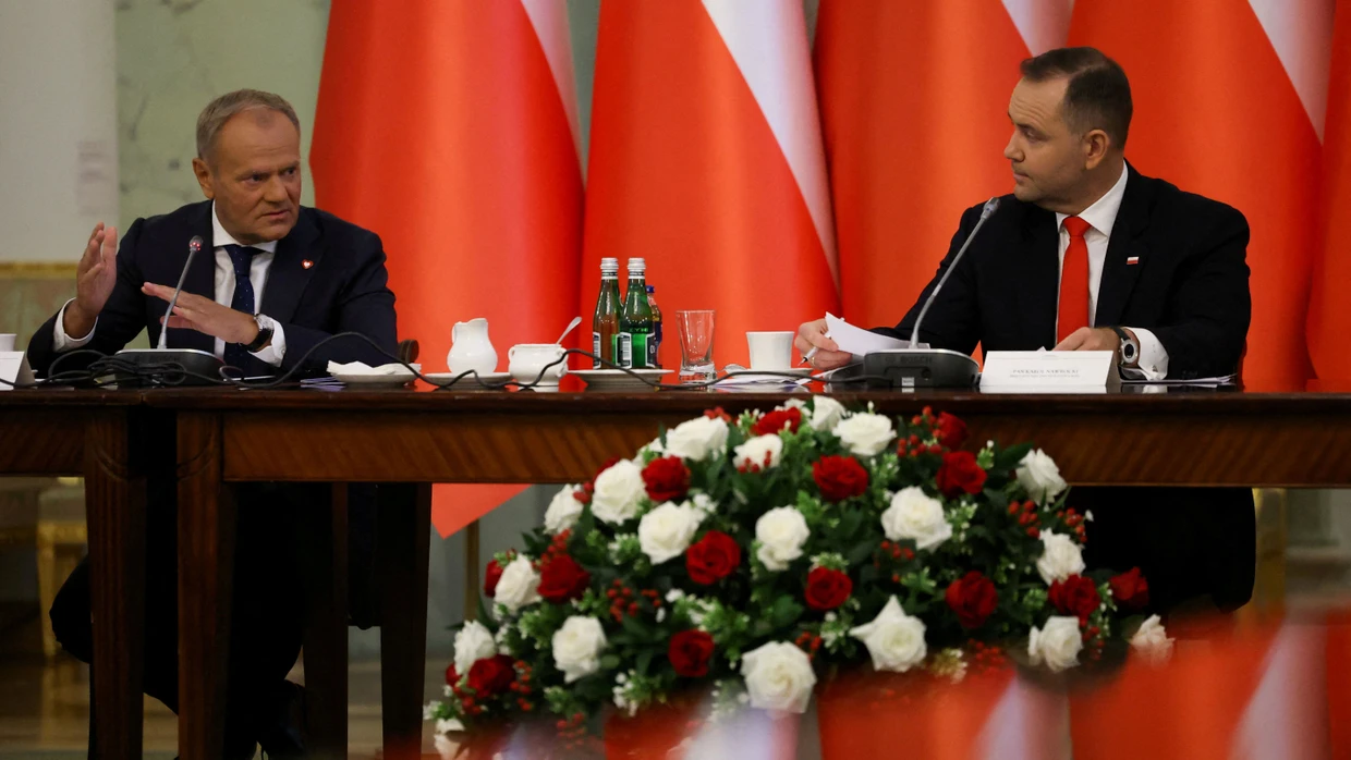 Ministerpräsident Donald Tusk und Präsident Karol Nawrocki am 27. August 2025 in Warscha