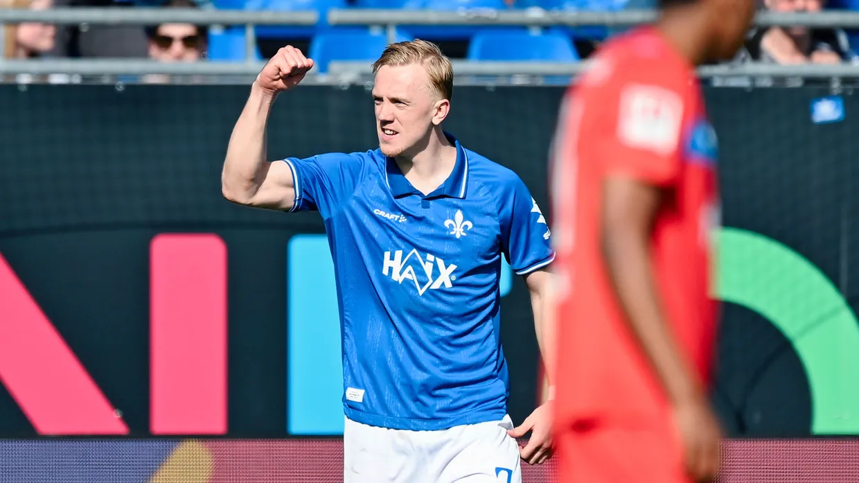Da ist er wieder: Isac Lidberg trifft zum 1:0 gegen Kiel.