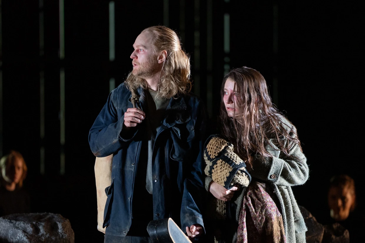 Asle und Alida - Wiktor Sundqvist und Louise McClelland Jacobsen.