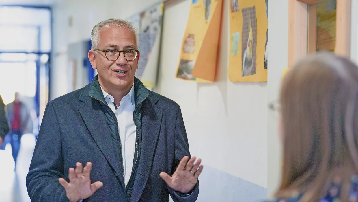 Bei der Landtagswahl: Tarek Al-Wazir sieht seine Stadt auf gutem Weg.