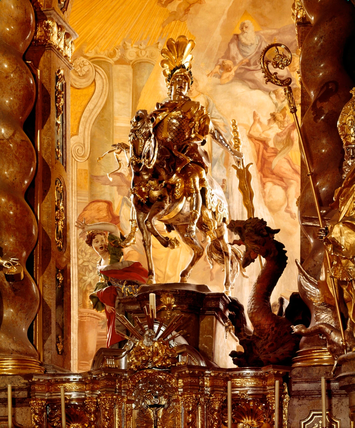St.Georg auf dem Hochaltar