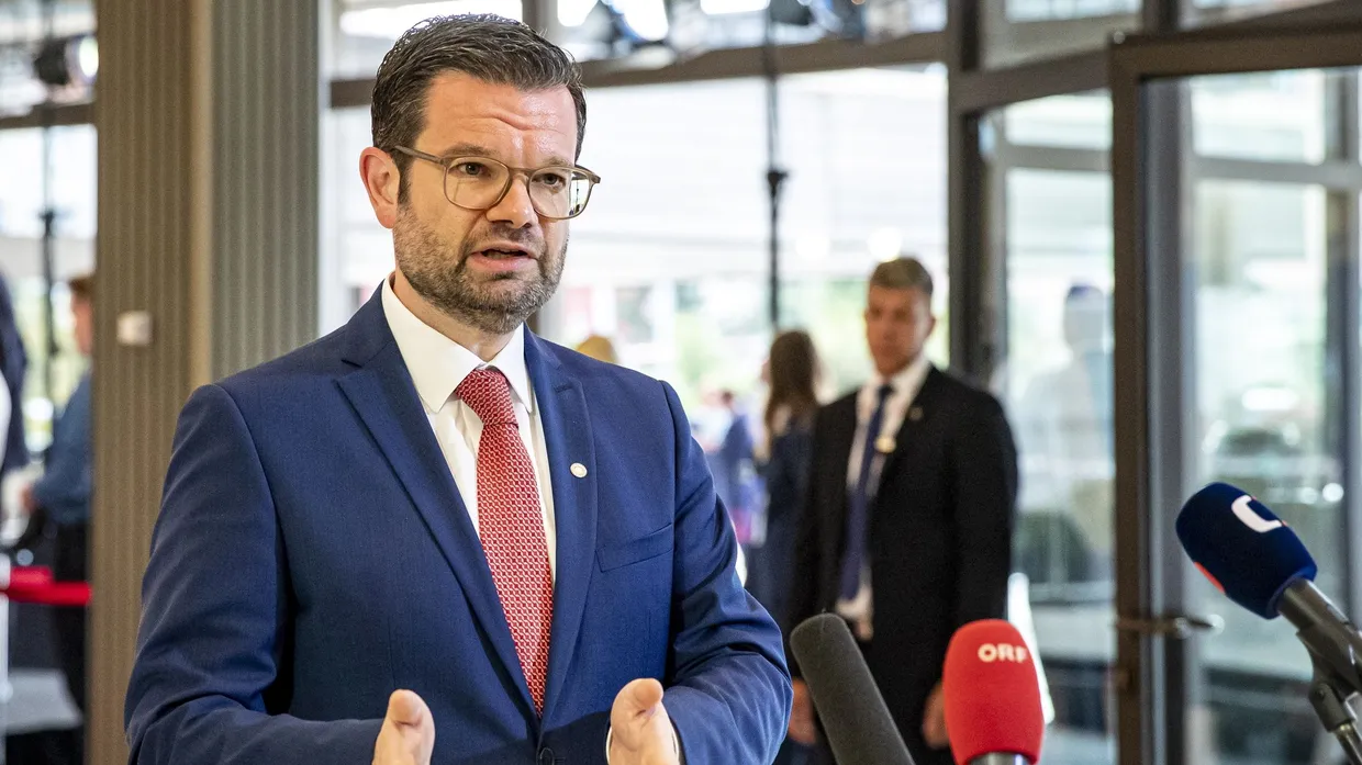 Marco Buschmann spricht bei einem EU-Ministertreffen in Prag vergangenen Dienstag.