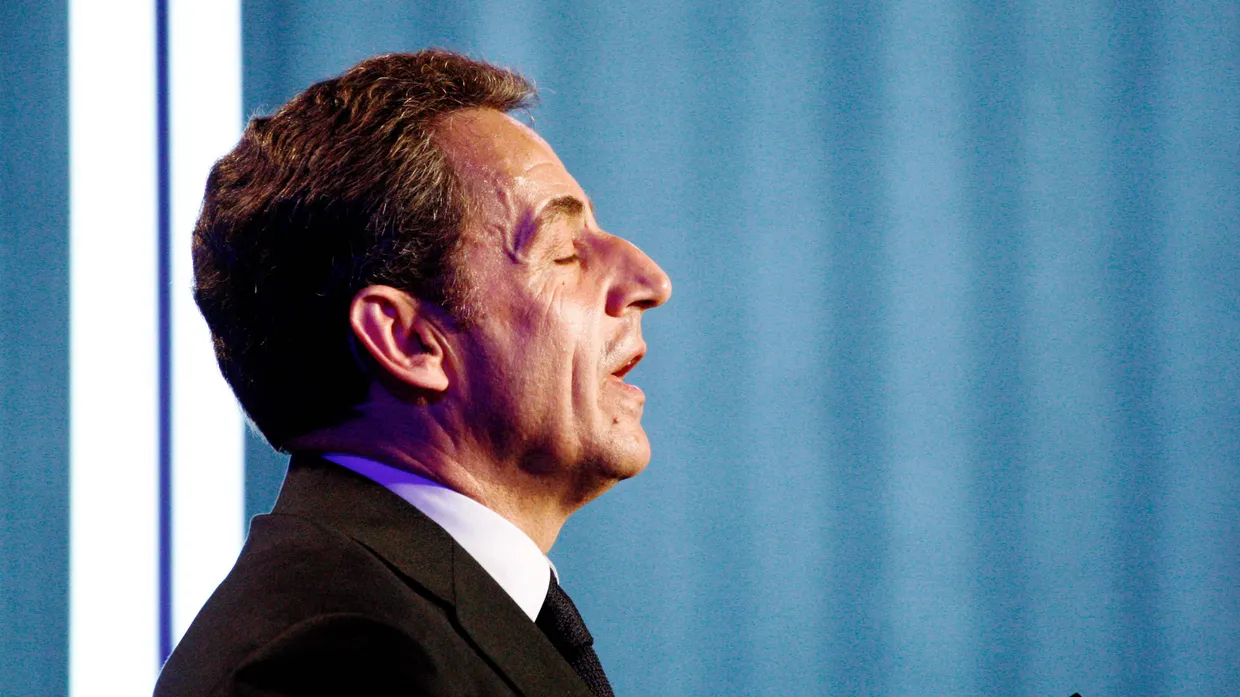 „Ich bin von Clowns und Zombies umgeben, also mache ich am besten alles selbst!“ – Nicolas Sarkozy während seines Wahlkampfes