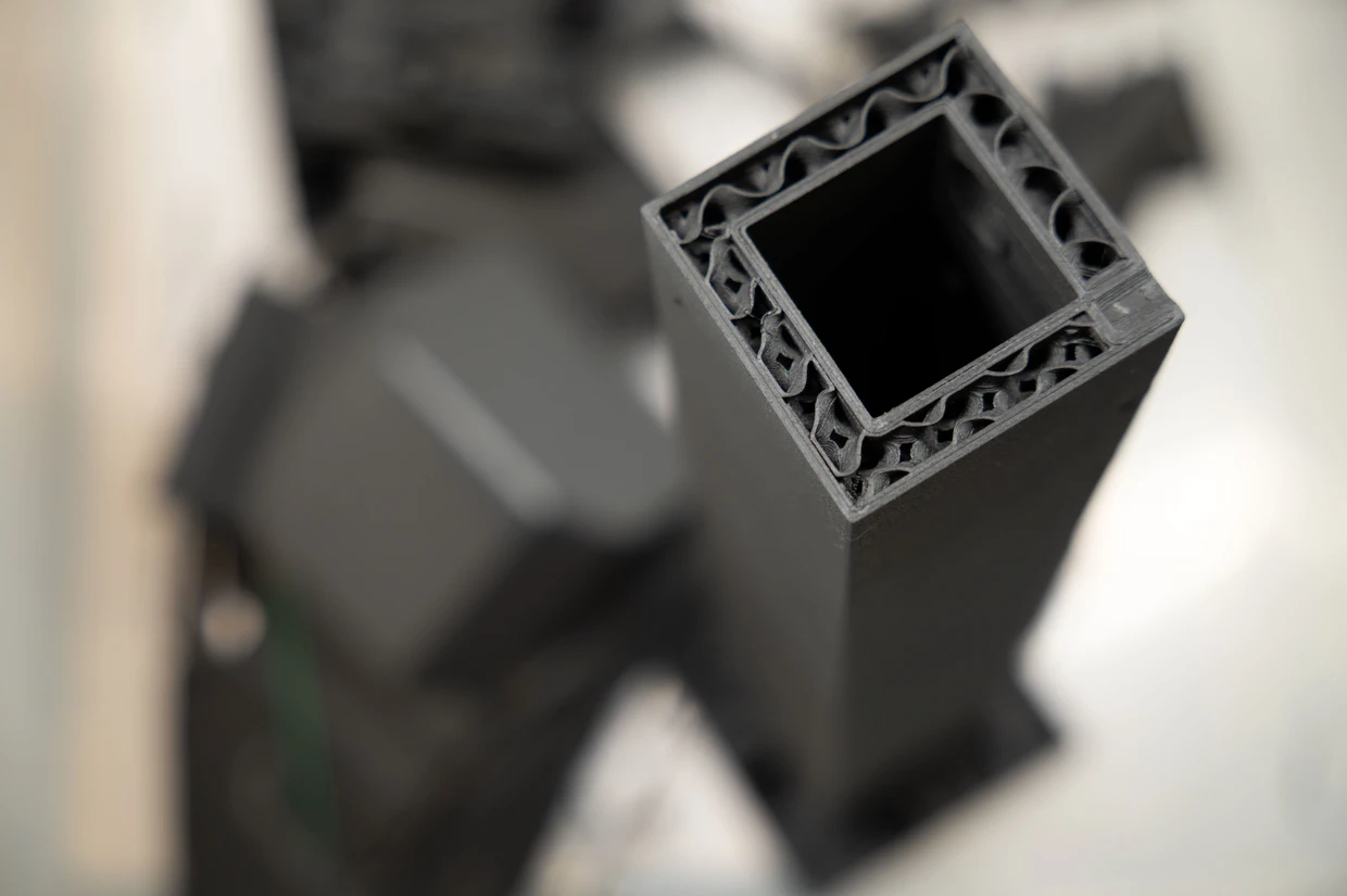 Geschwungen: das Mittelstück einer 3-D gedruckten Bassblockflöte