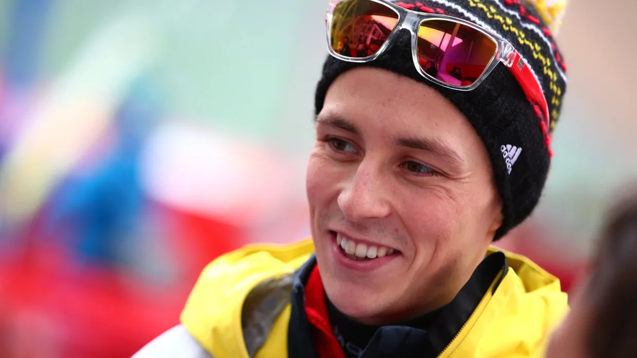 Springen und Laufen: Eric Frenzel gilt in der Nordischen Kombination als Favorit auf Gold.