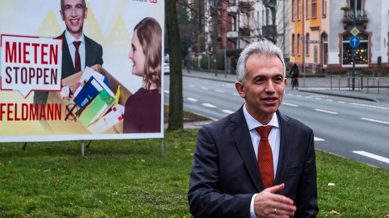 Ein Mann, zwei Worte: Peter Feldmann setzt auf simple Botschaften.