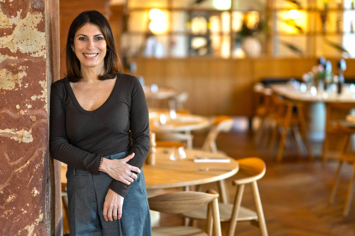 Rosa Roccaro leitet Küche und Service in der Klosterschänke des Klosters Eberbach.