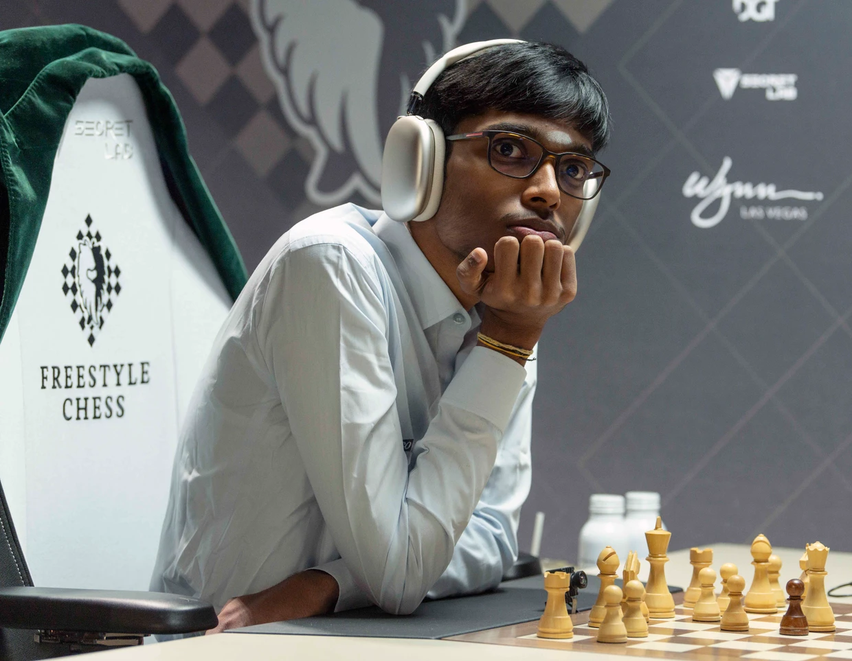 Spielt Züge, die das Wissen des Gegners über den Haufen werfen: Großmeister Praggnanandhaa.