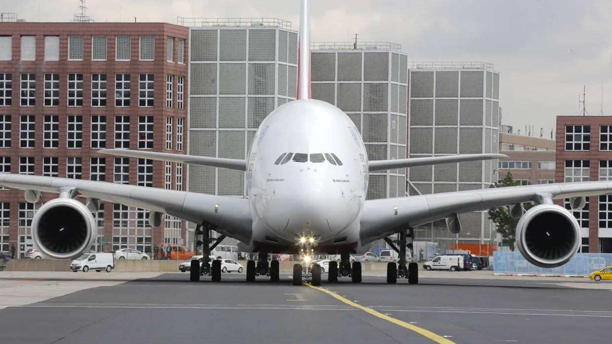 Ein A380 auf dem Frankfurter Flughafen