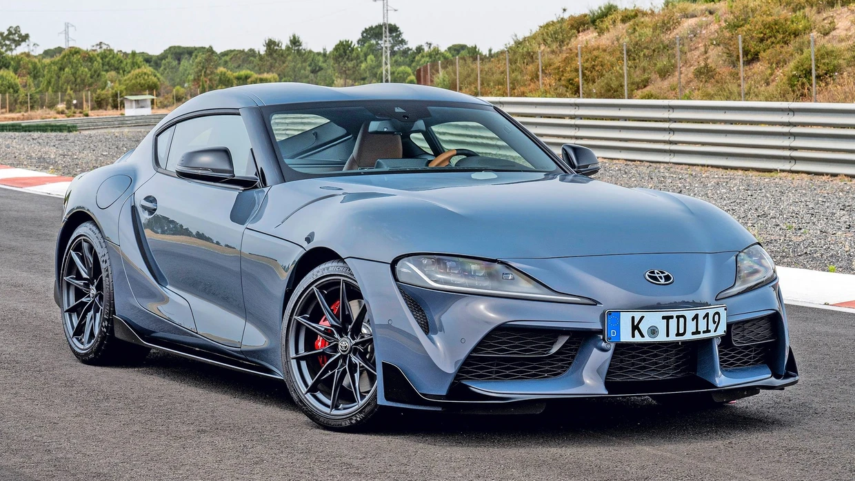 Bündnis 340, der Graue: Toyota Supra Lightweight Evo.