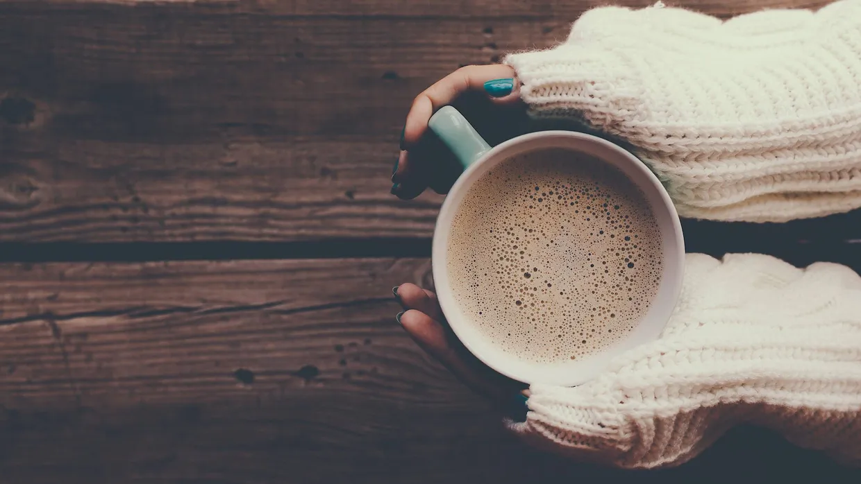 „Hygge“ - das ist Atmosphäre, Gegenwart, Vergnügen, Gleichheit, Dankbarkeit, Harmonie, Bequemlichkeit, Frieden, Zusammensein und Schutz.