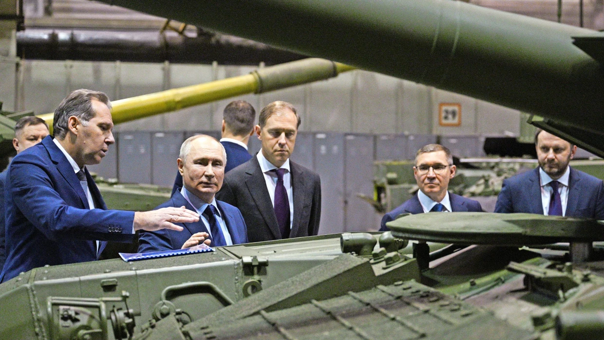 Geht Russlands Haushalt durch den Angriffskrieg gegen die Ukraine ...