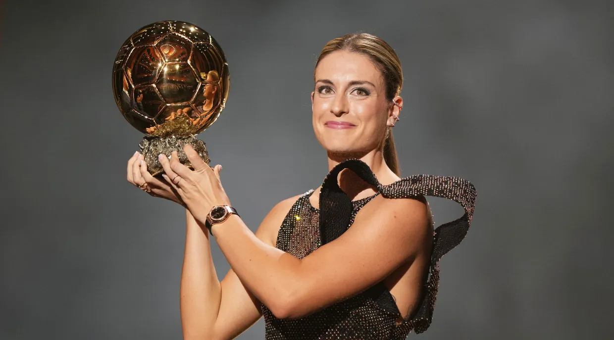 Sie spielt Bälle wie einst Andrés Iniesta und wird von den Fans in Spanien verehrt. Alexia Putellas rät allen jungen Mädchen: Folgt eurer Leidenschaft, die Welt braucht Menschen, die das tun, was sie am meisten lieben.“