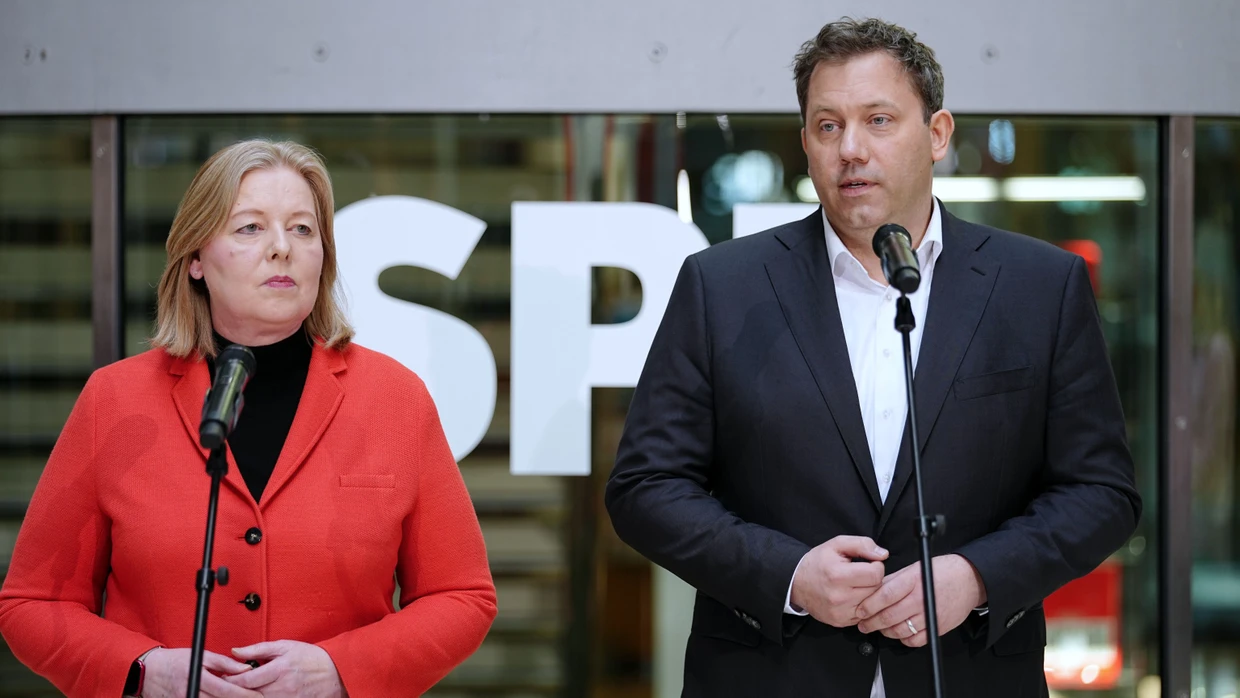 Die SPD-Vorsitzenden Bärbel Bas und Lars Klingbeil Anfang August im Willy-Brandt-Haus