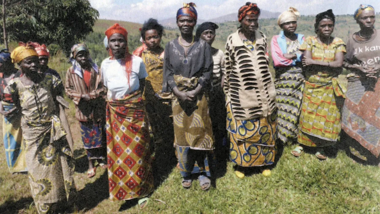 Frauen im Südkivu, die 2008 von verschiedenen Gruppierungen vergewaltigt und/oder misshandelt wurden