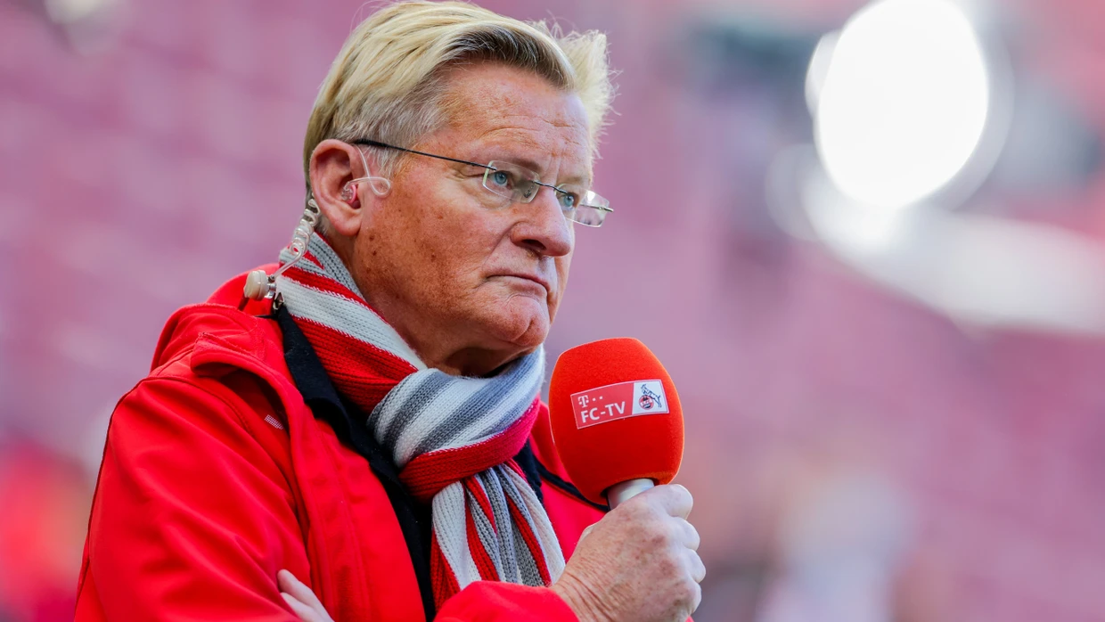 Den Anstand verloren: Kölns Stadionsprecher Michael Trippel