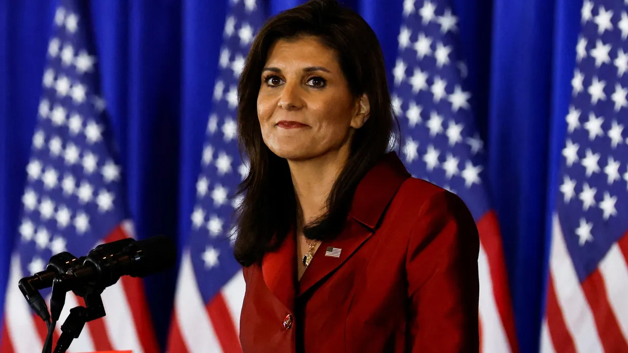 Trotz einer weiteren Niederlage bei den Vorwahlen der Republikaner in South Carolina, will Nikki Haley weiter im Rennen bleiben.