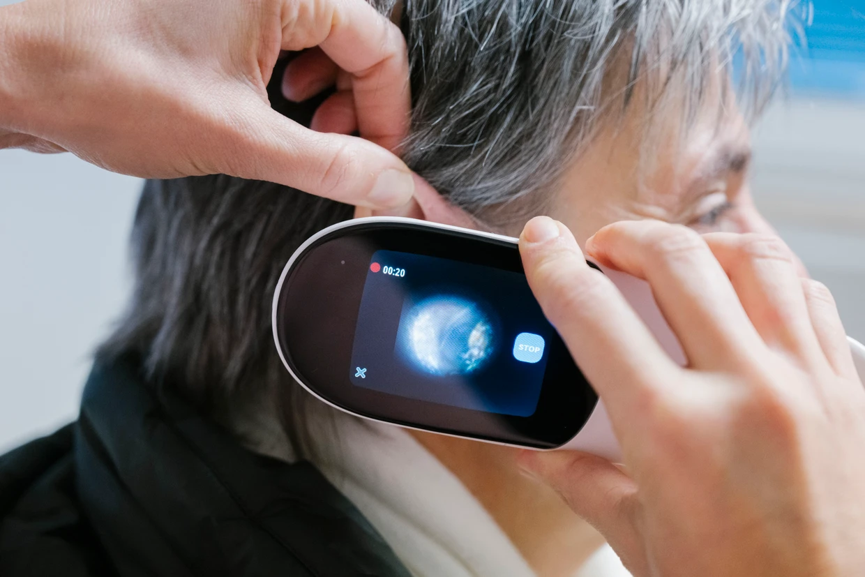 Ohr-Untersuchung mit dem Higo.