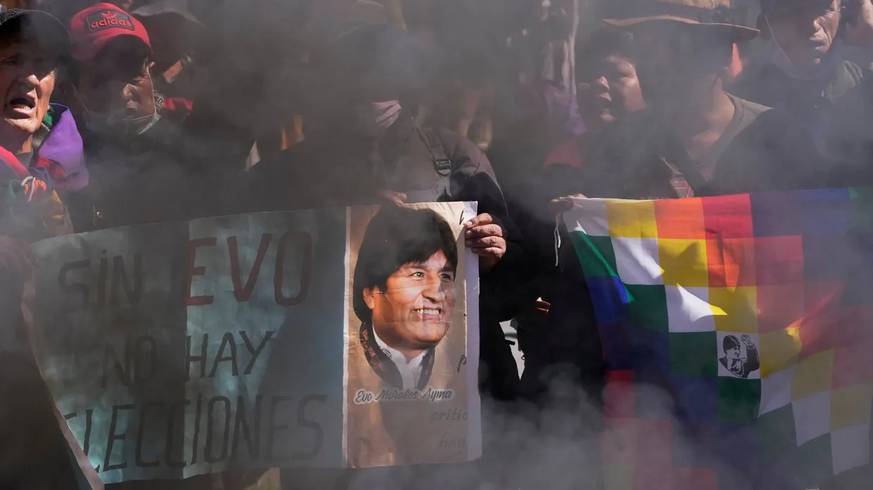 Proteste in Bolivien mit ihrem Idol Evo Morales: Demonstration in La Paz