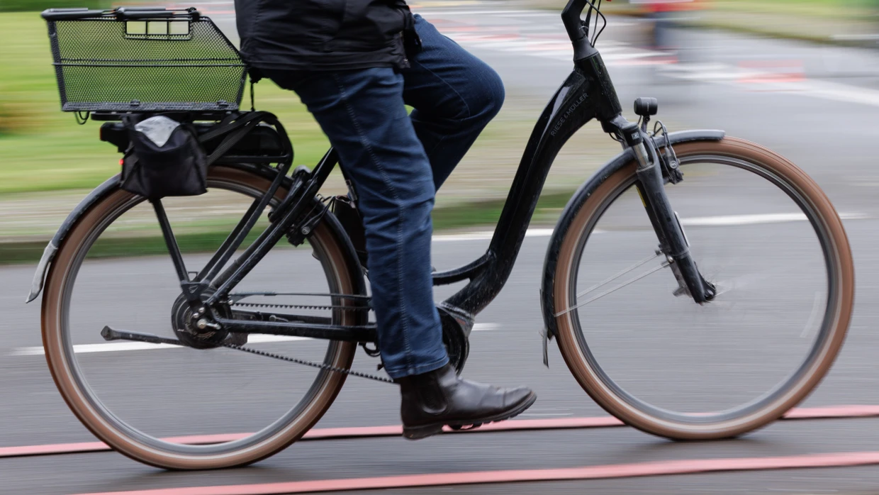 Konfliktpotential: Streit zwischen Radfahrern und anderen Verkehrsteilnehmern beschäftigt nicht selten Polizei und Justiz. (Symbolbild)
