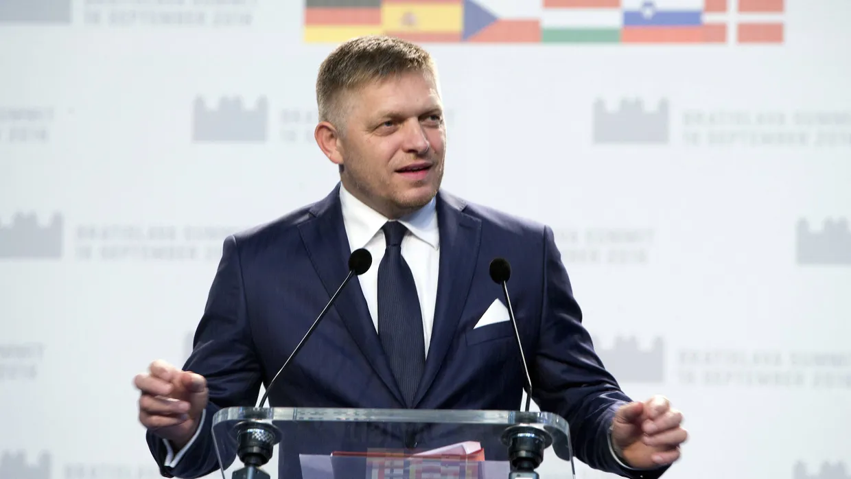 Ministerpräsident Fico beim EU Gipfel in Pressburg (Bratislava).