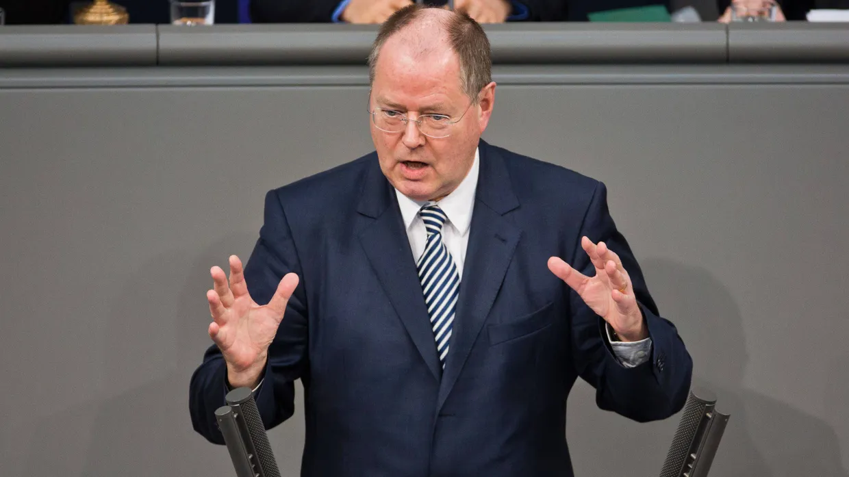 Will in die Preisgestaltung der Banken eingreifen: Peer Steinbrück