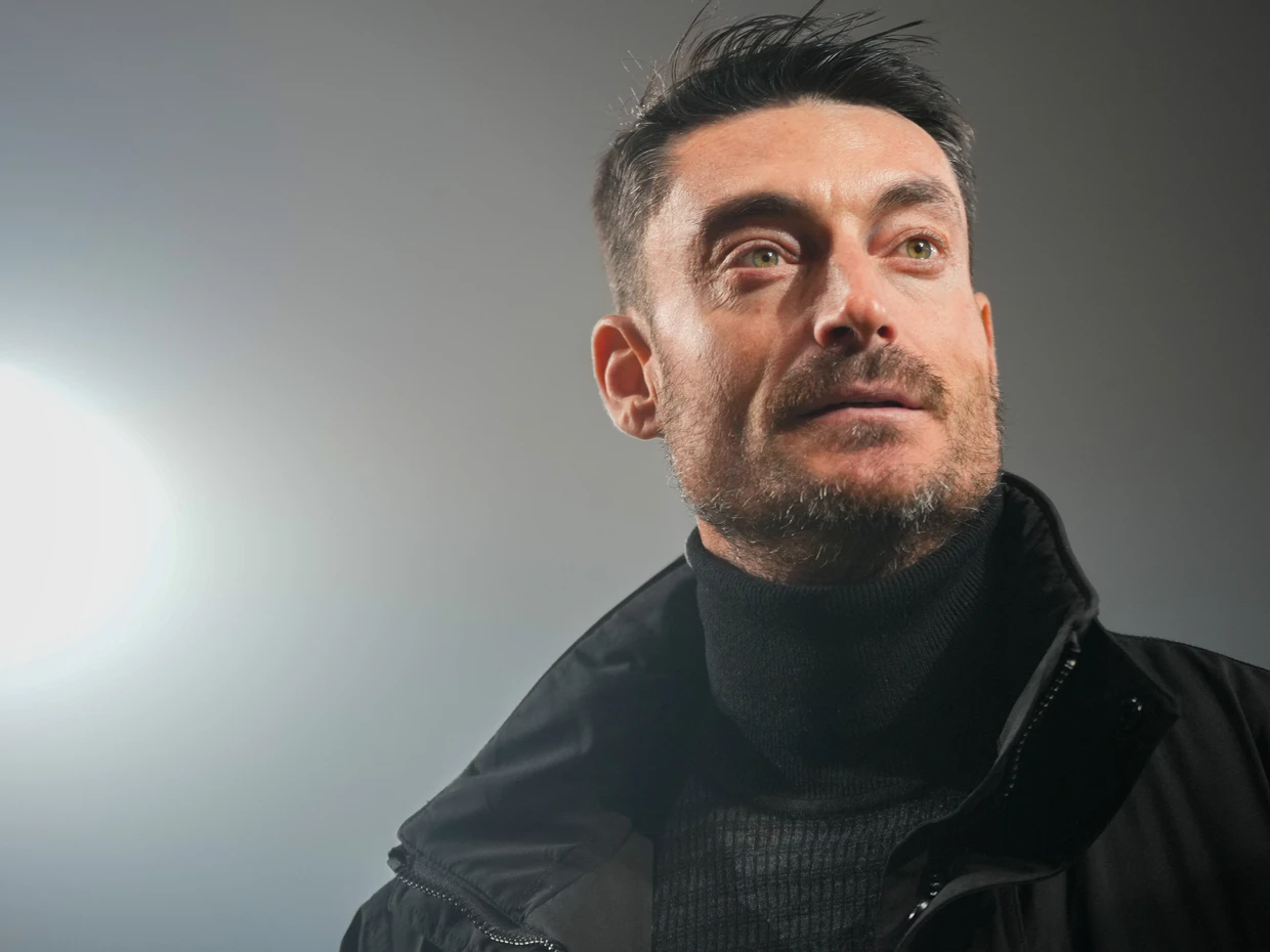 Zum Einstand sprang für den neuen Trainer von Eintracht Frankfurt, Albert Riera, ein 1:1 heraus.