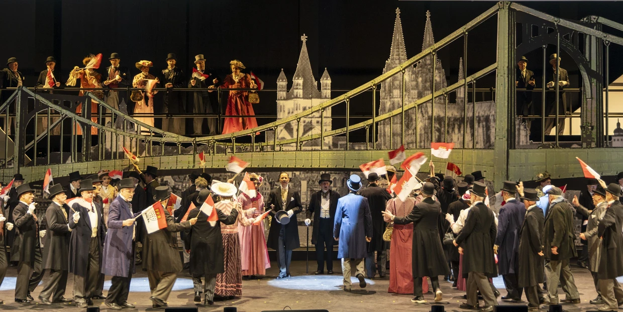 In the popular belief of the people of Cologne, the second greatest pontiff remains their mayor from 1917 to 1933.