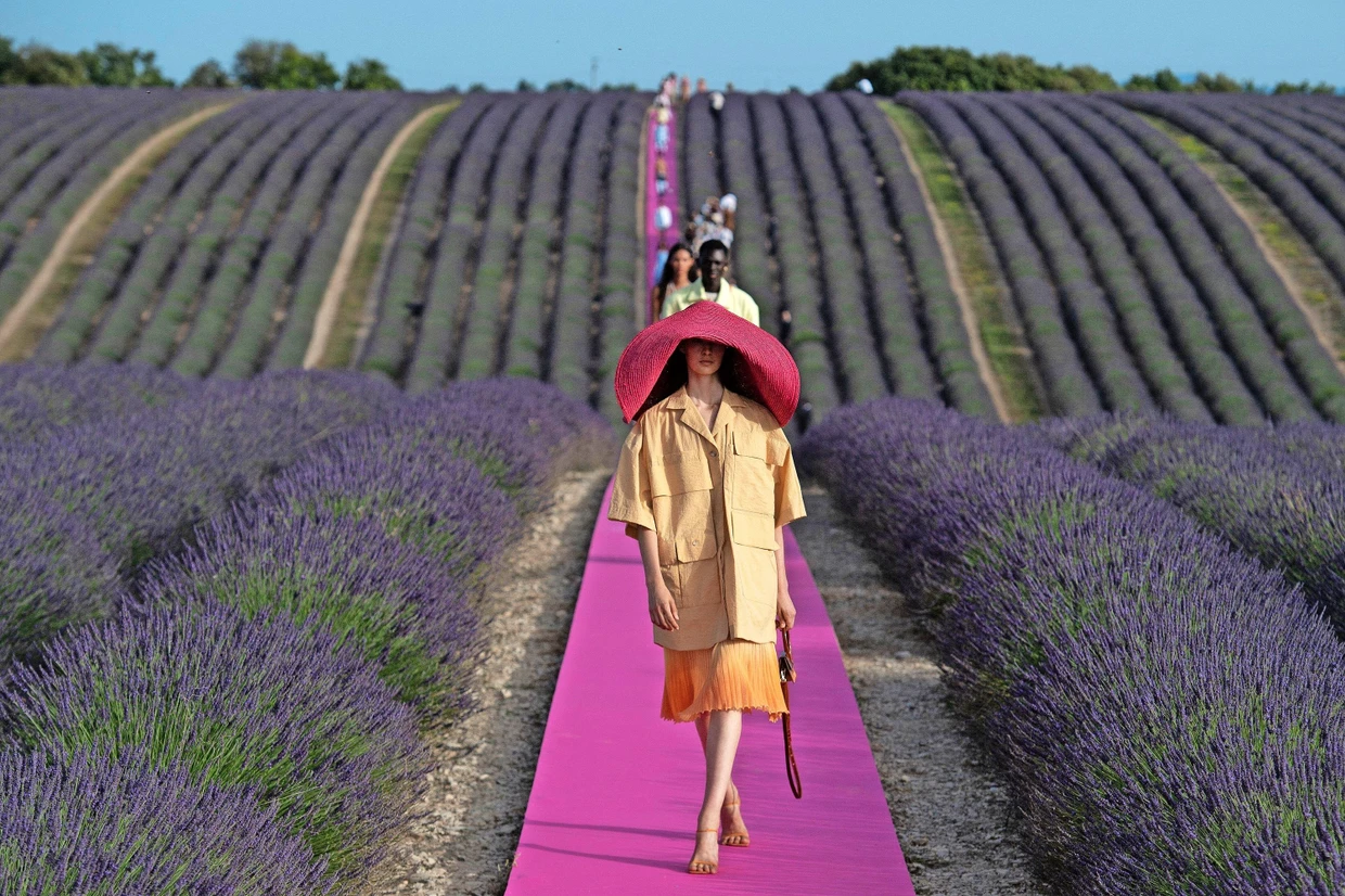 Die Jacquemus-Show Frühling/Sommer 2020 im französischen Valensole