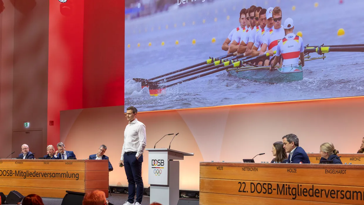 Alle in einem Boot: Die DOSB-Mitglieder üben sich in Harmonie