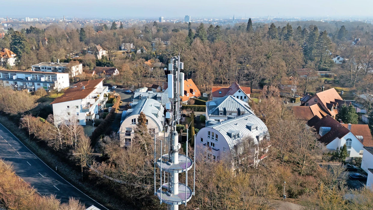 Grund für Mobilfunkstreit: Antennenmasten wie diese in Fürth soll Vantage Towers für 1&1 errichten.