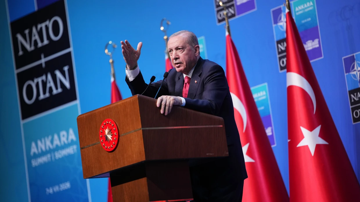 praesident-erdogan-beim-nato.webp