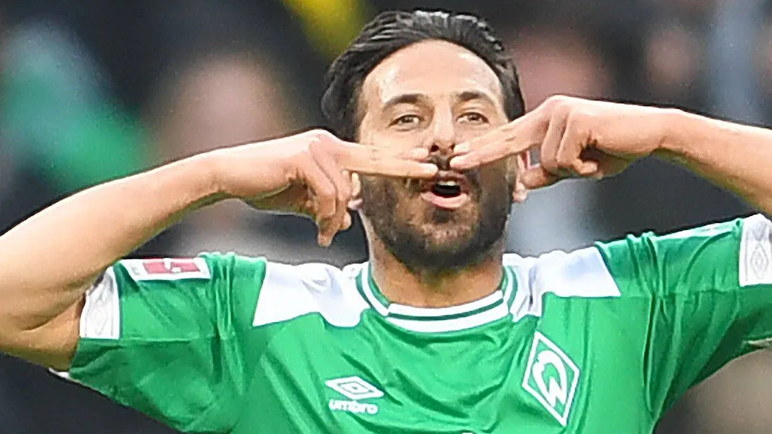 Mit fast 41 Jahren schießt er immer noch Tore in der Bundesliga: Claudio Pizarro