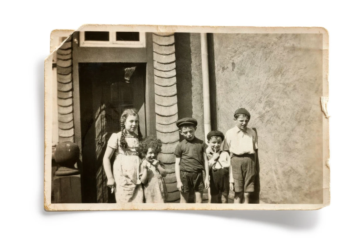  Esther, Mirjam, Leo, Harry und Simon Zuntz