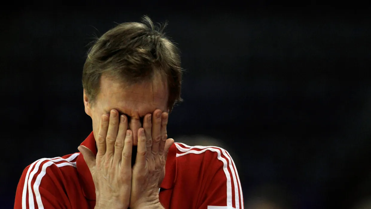 Zum Verzweifeln: Ob Bundestrainer Martin Heuberger den Umbau der Handball-Nationalmannschaft weiter leiten darf, ist ungewiss