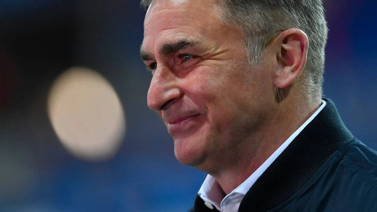 Gute Laune vor dem Halbfinale: U-21-Trainer Stefan Kuntz
